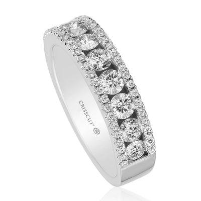 Crisscut Round Diamond Wedding Band